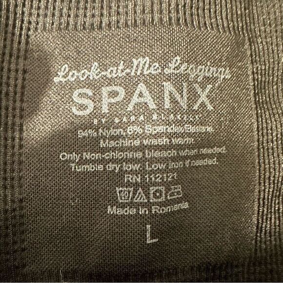 SPANX Black Look-At-Me Leggings Size Large - Picture 12 of 14